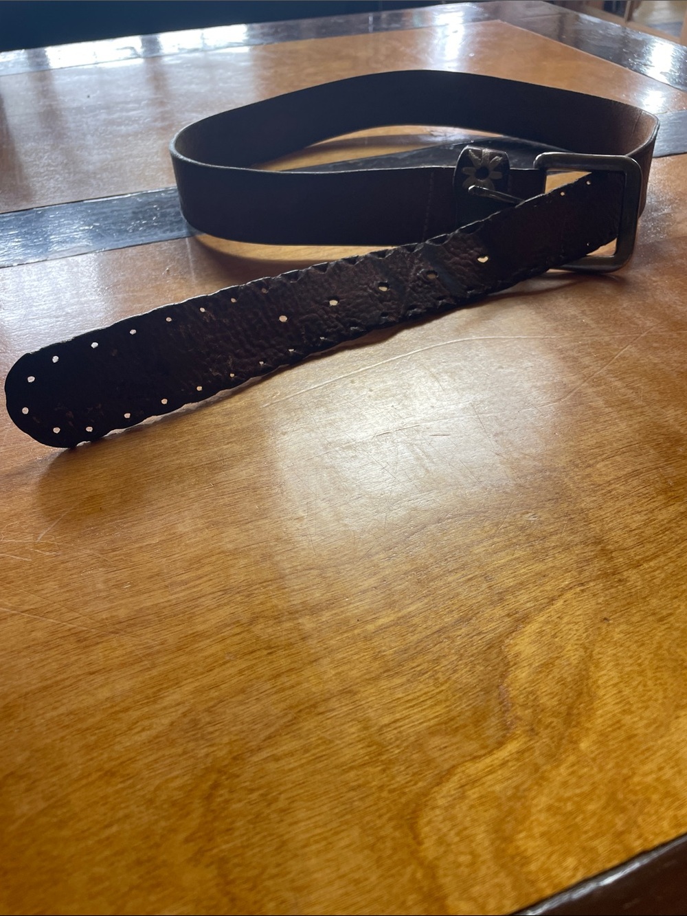 Classic Soft Brown Leather Belt with Decorative Metal Buckle, 40”